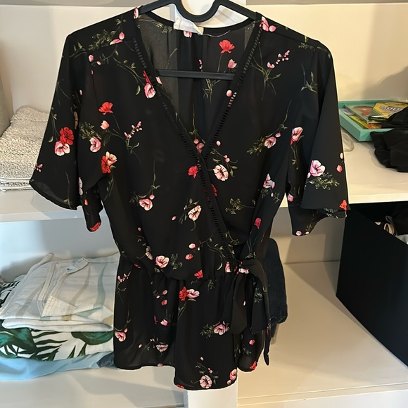 Flower Blouse - Picture 1 of 1